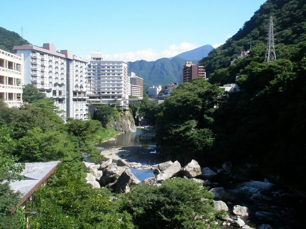 栃木